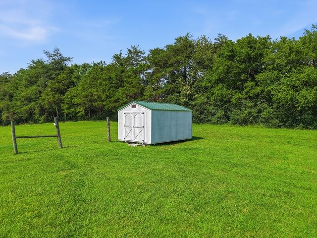 939 W Thomas Allen Rd, Cookeville, TN 38501