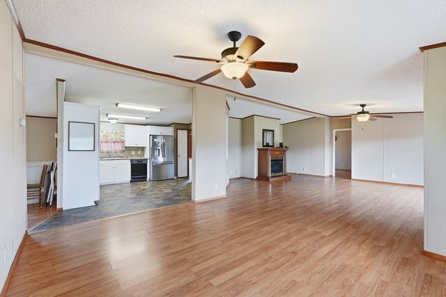 939 W Thomas Allen Rd, Cookeville, TN 38501
