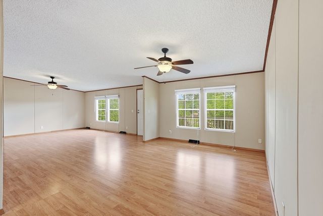 939 W Thomas Allen Rd, Cookeville, TN 38501