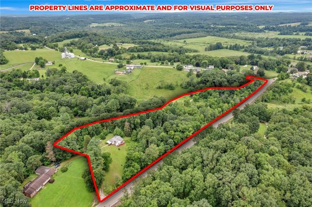 60563 Wintergreen, Senecaville, OH 43780