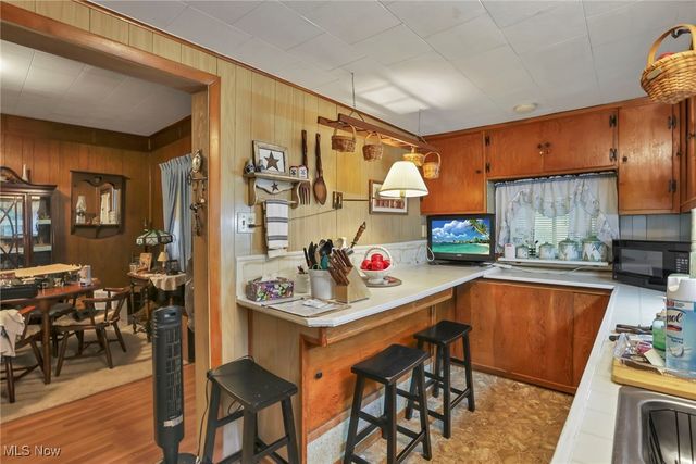 60563 Wintergreen, Senecaville, OH 43780