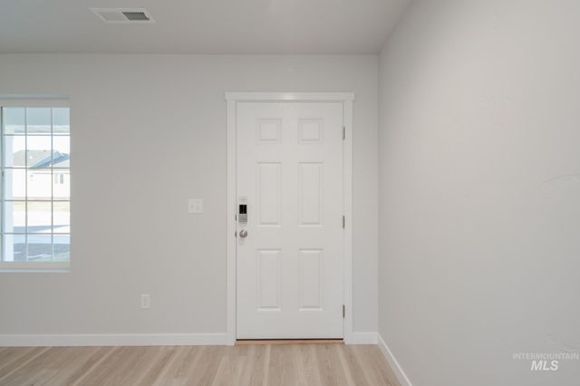 1651 Woods Bog Ave, Middleton, ID 83644