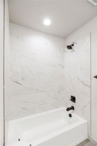 16767 S Fellows Street, Olathe, KS 66062