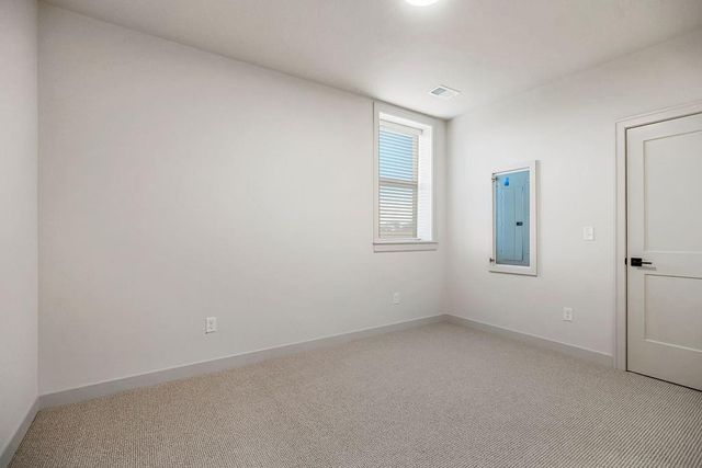 16767 S Fellows Street, Olathe, KS 66062