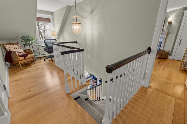 8 Old Seabury Road, York, ME 03909