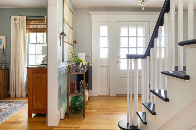8 Old Seabury Road, York, ME 03909