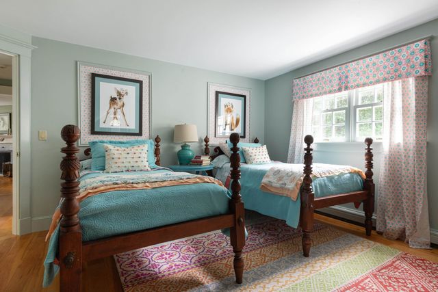8 Old Seabury Road, York, ME 03909