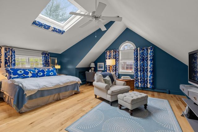 8 Old Seabury Road, York, ME 03909