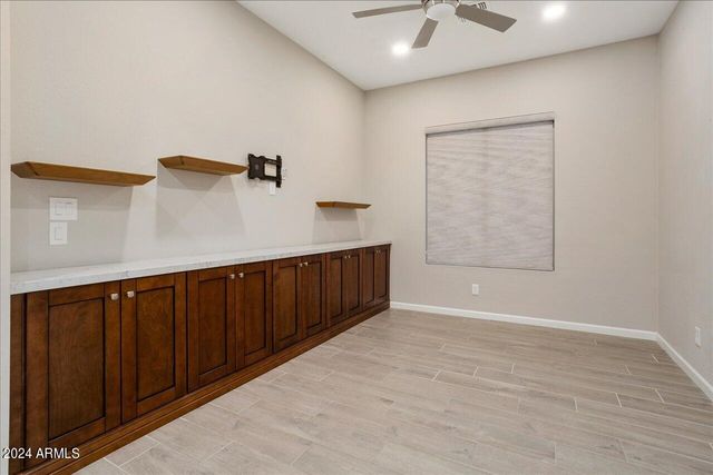 3273 PROSPECTOR Way, Wickenburg, AZ 85390