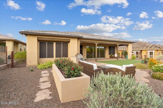 3273 PROSPECTOR Way, Wickenburg, AZ 85390