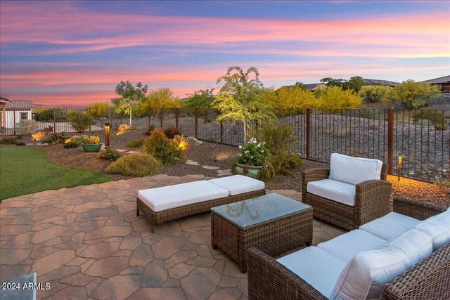 3273 PROSPECTOR Way, Wickenburg, AZ 85390