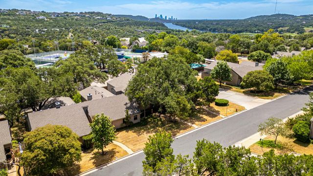 5737 N Scout Island CIR, Austin, TX 78731