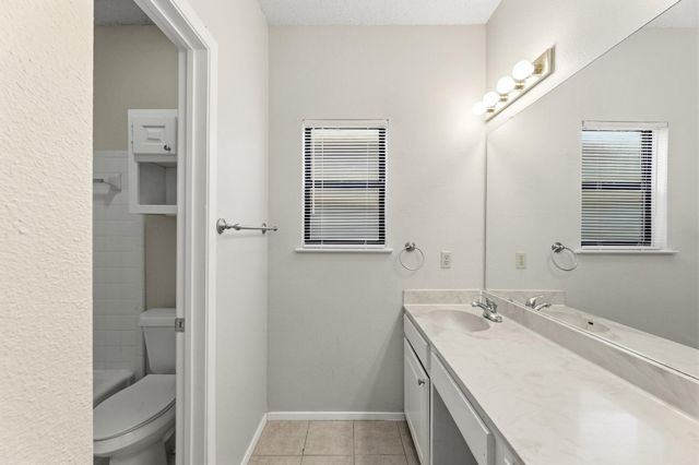 5737 N Scout Island CIR, Austin, TX 78731