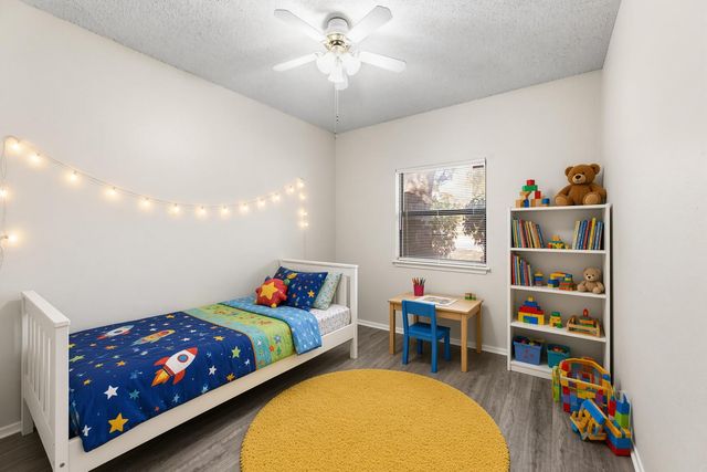 5737 N Scout Island CIR, Austin, TX 78731