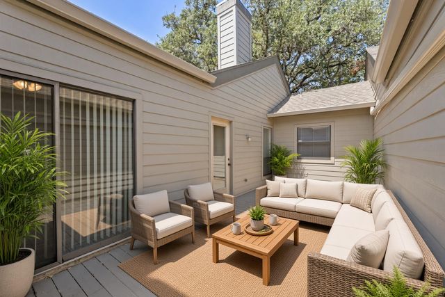5737 N Scout Island CIR, Austin, TX 78731
