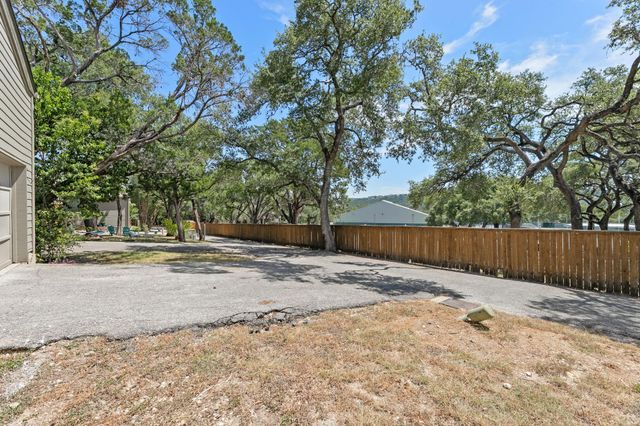 5737 N Scout Island CIR, Austin, TX 78731