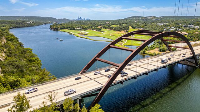 5737 N Scout Island CIR, Austin, TX 78731