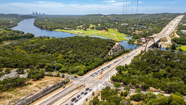 5737 N Scout Island CIR, Austin, TX 78731