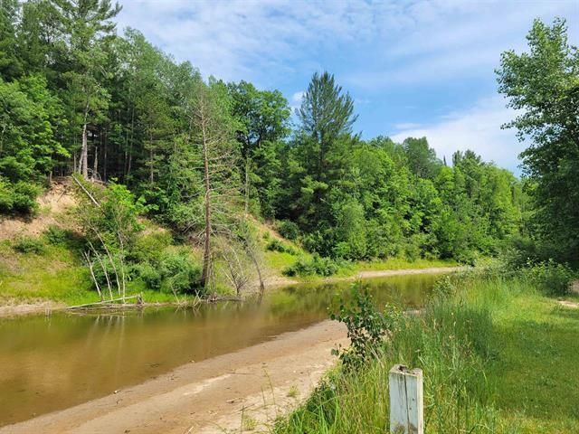1441 Birma Trail, Beaverton, MI 48612