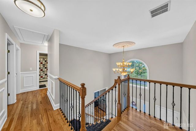 5 Adam Court, Monroe, NJ 08831