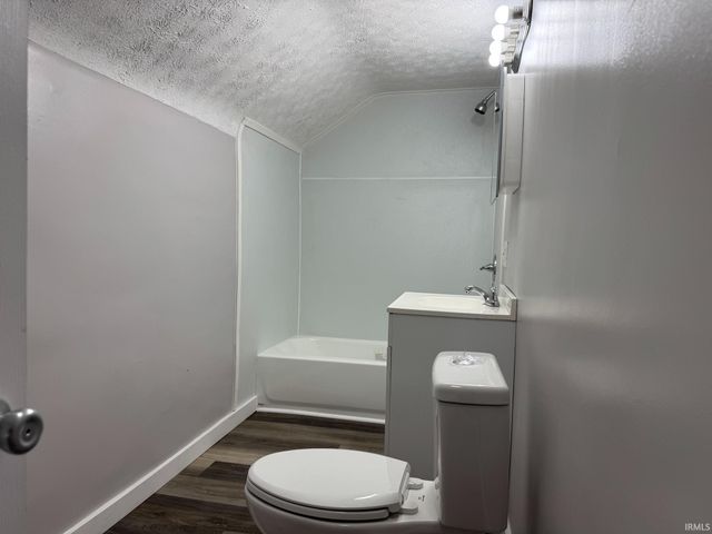 811 W FOSTER Street, Kokomo, IN 46902