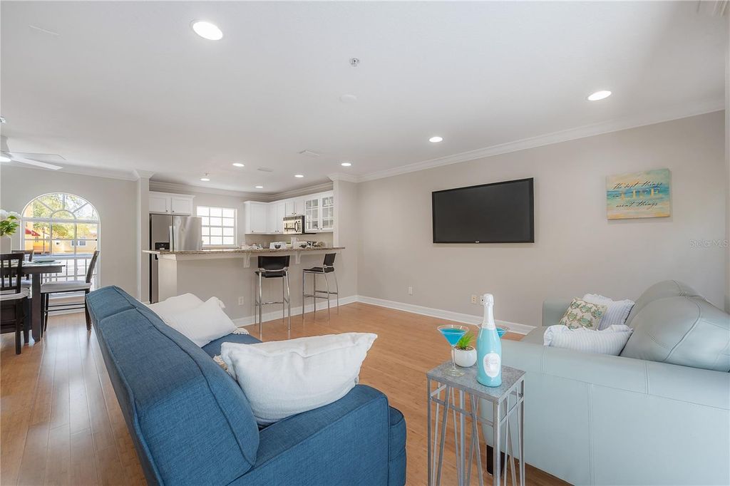 Image 15 of property listing at 3308 LAS CAMPOS PLACE, Tampa, FL 33611