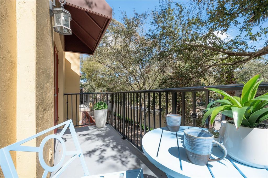 Image 22 of property listing at 3308 LAS CAMPOS PLACE, Tampa, FL 33611