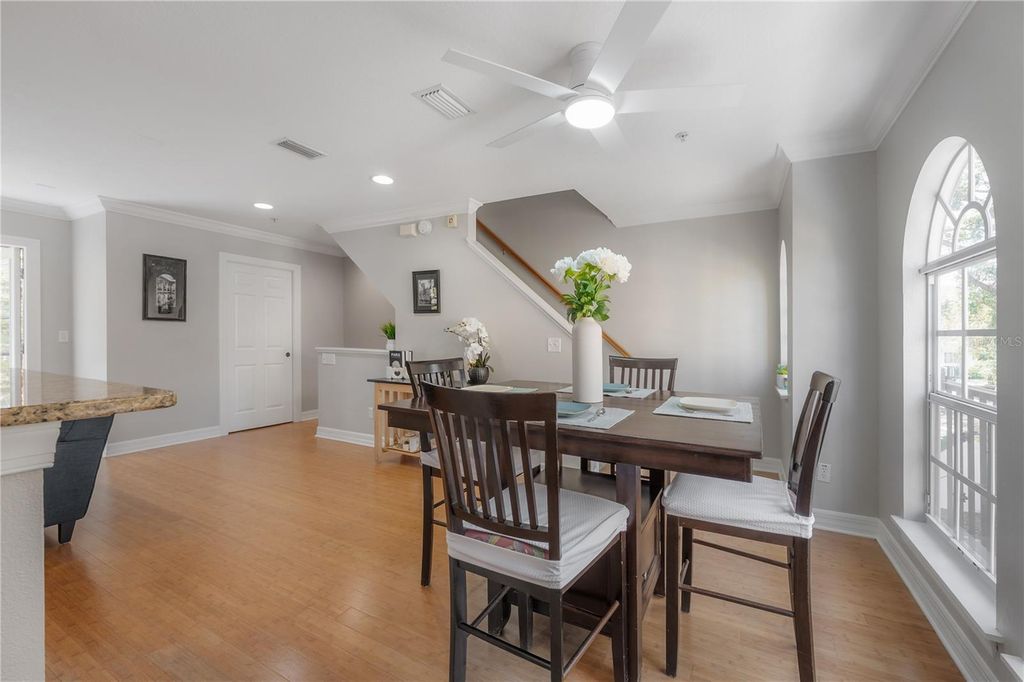 Image 4 of property listing at 3308 LAS CAMPOS PLACE, Tampa, FL 33611