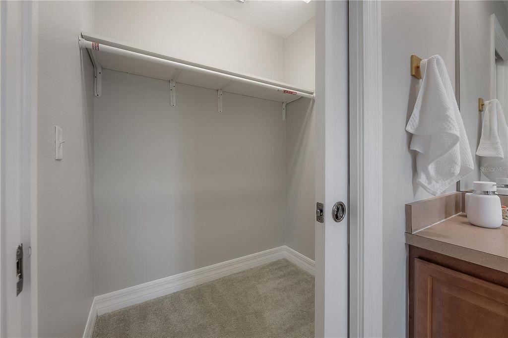 Image 39 of property listing at 3308 LAS CAMPOS PLACE, Tampa, FL 33611