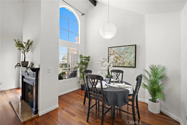 1100 Newport Avenue 404, Long Beach, CA 90804