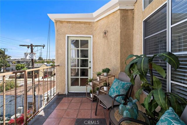 1100 Newport Avenue 404, Long Beach, CA 90804