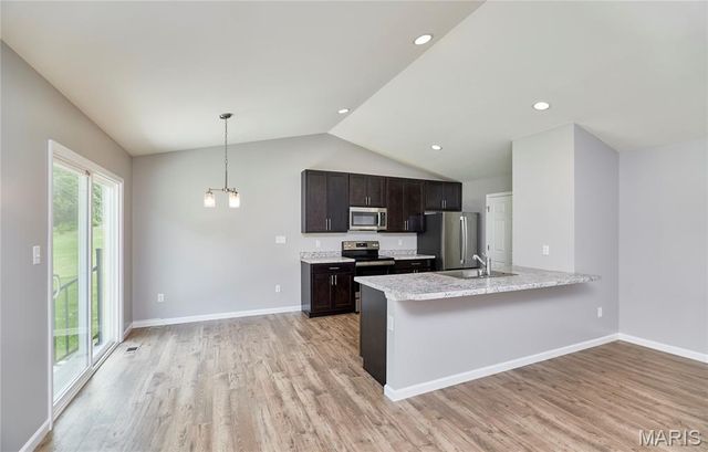 133 Day Lily Lane, Wentzville, MO 63385