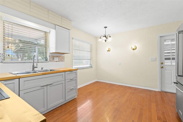 965 SANTA MONICA DRIVE, Dunedin, FL 34698
