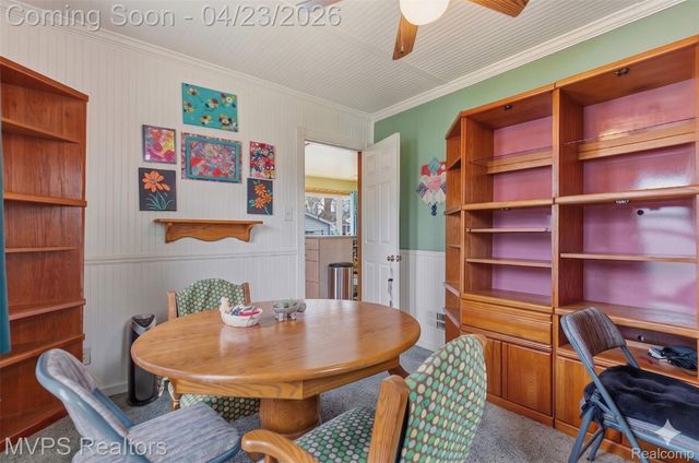 907 Batavia Avenue, Royal Oak, MI 48067