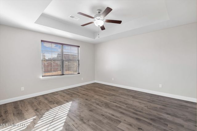 2163 Woodridge Drive, Southaven, MS 38672