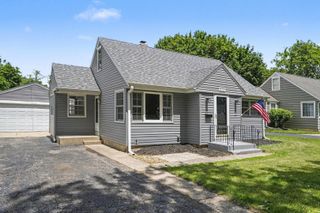 214 Pearl Street, Cary, IL 60013