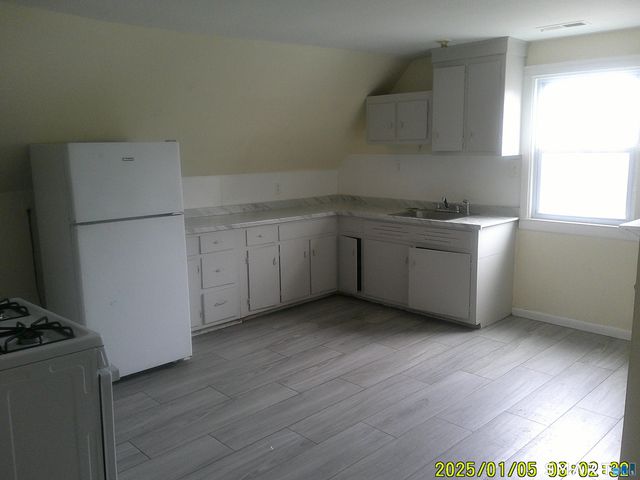 59 Westfield Avenue, Bridgeport, CT 06606