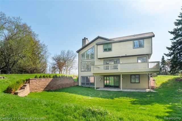 1083 N Livernois Road, Rochester Hills, MI 48306