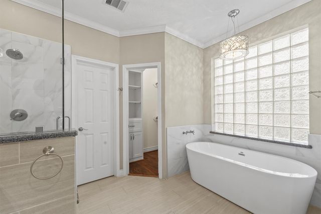 2023 Forest Garden Drive, Kingwood, TX 77345