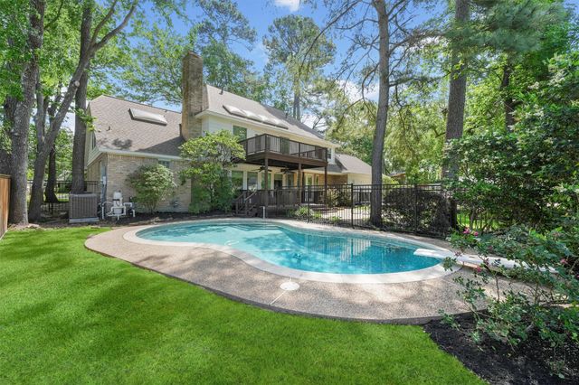 2023 Forest Garden Drive, Kingwood, TX 77345