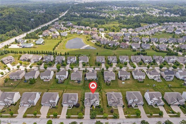 49 Garnett, Akron, OH 44321