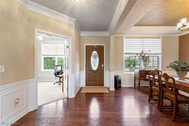 49 Garnett, Akron, OH 44321