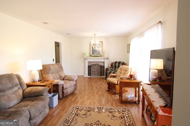 2337 Spring Street, Waycross, GA 31503