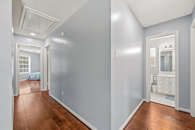 531 W North Hill Drive, Spring, TX 77388