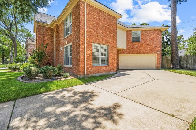531 W North Hill Drive, Spring, TX 77388