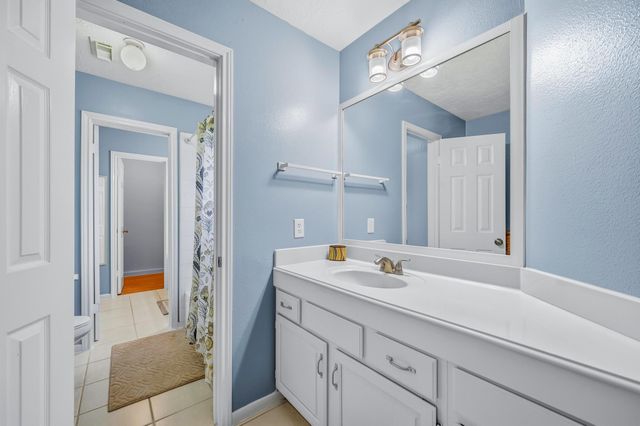 531 W North Hill Drive, Spring, TX 77388