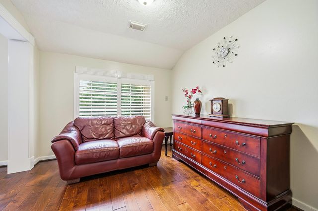 531 W North Hill Drive, Spring, TX 77388