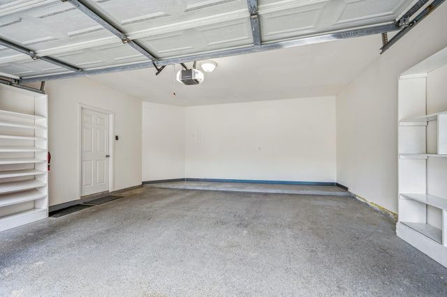 531 W North Hill Drive, Spring, TX 77388