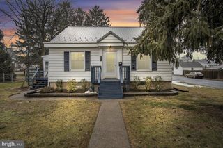 201 FOX ST, Harrisburg, PA 17109