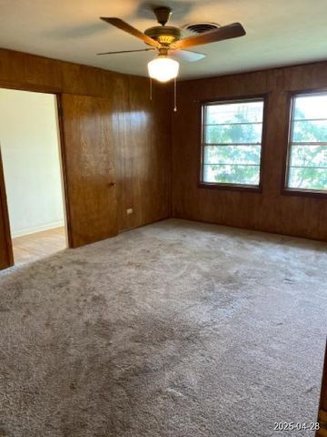 1912 18th Street, Huntsville, TX 77340